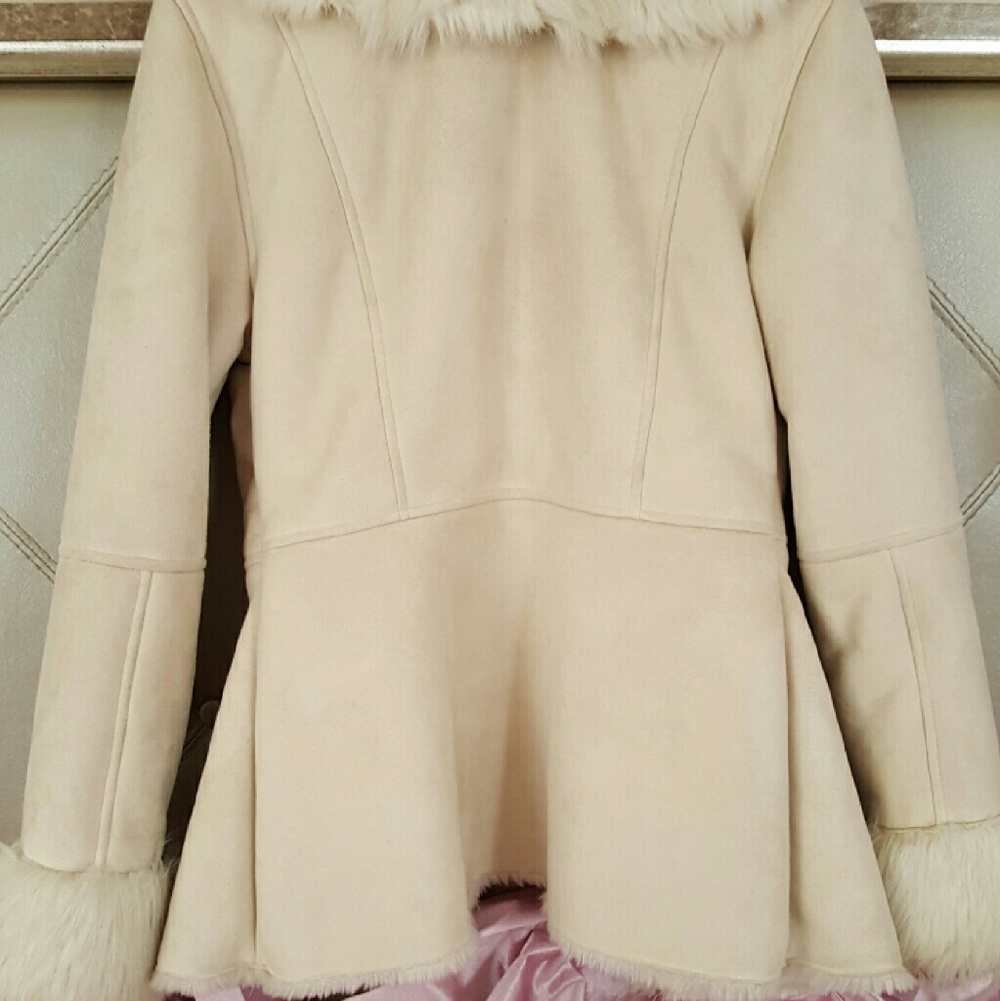 Rampage Women's Cream Teddy Jacket - Picture 4 of 4